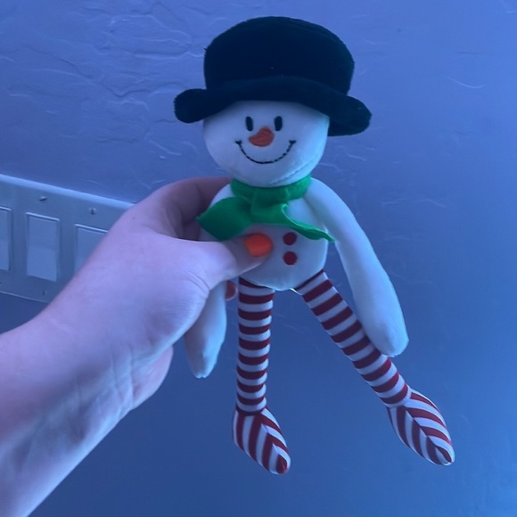 Tiger and snowman plushies - Picture 2 of 6